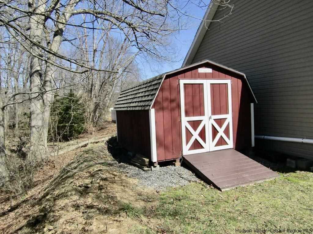71 Josephs Drive, Saugerties, NY 12477 - Photo 28 of 35