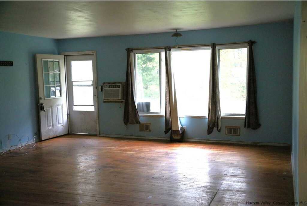 1235 Sawkill Road, Kingston, NY 12401 - Photo 2 of 8