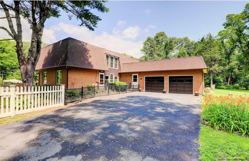 526 Churchland Road, Saugerties, NY 12477 - Photo 1 of 34