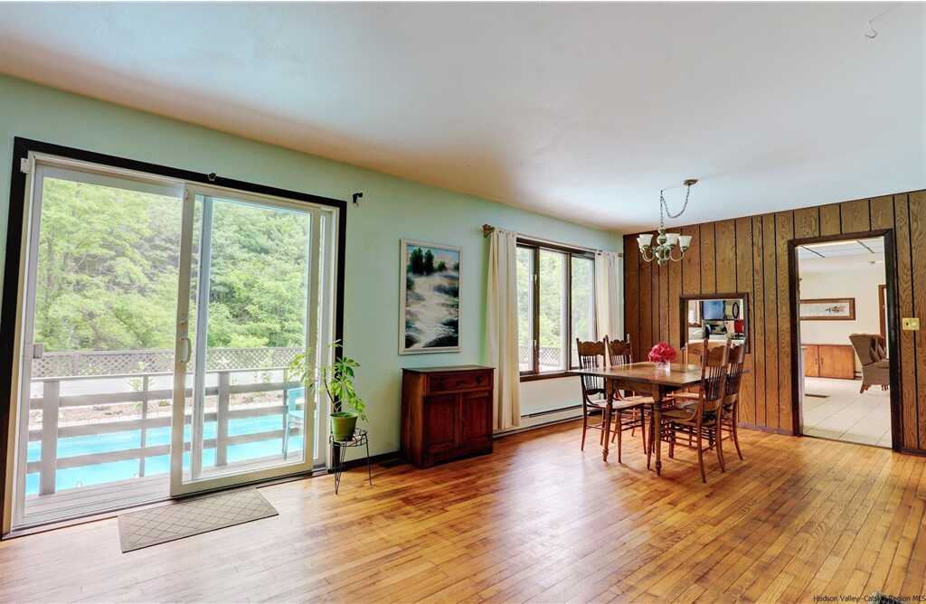 526 Churchland Road, Saugerties, NY 12477 - Photo 10 of 34