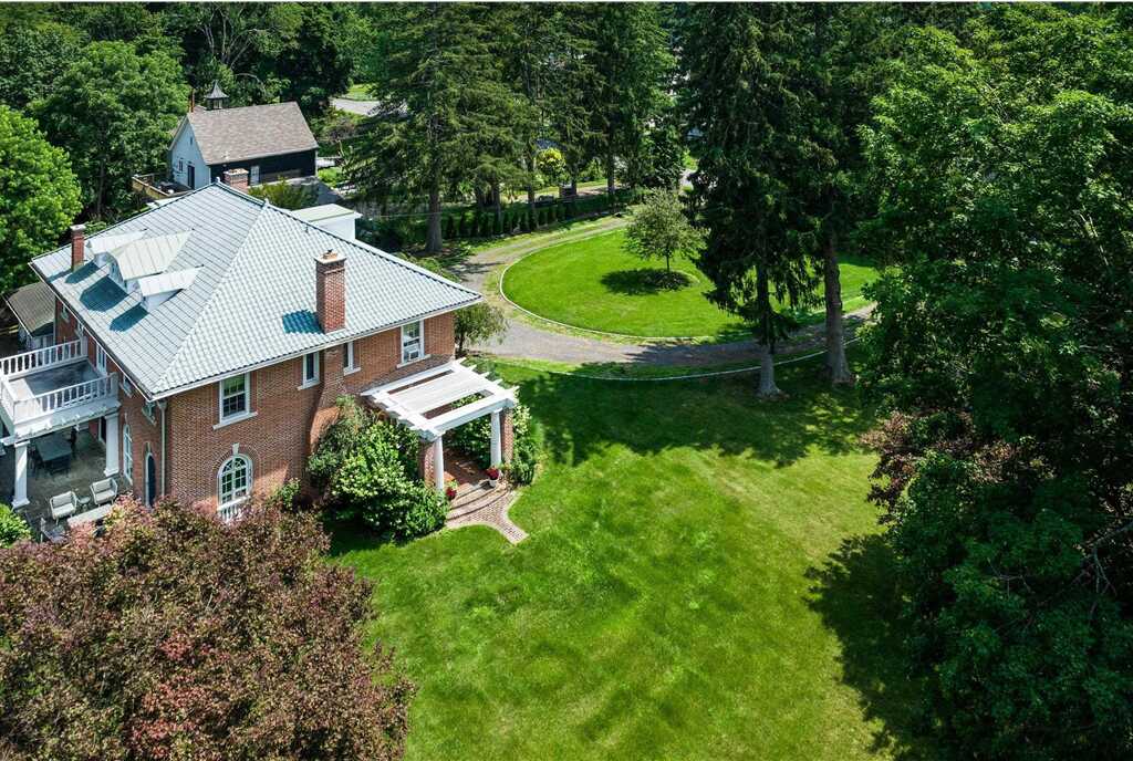 21 Barclay Street, Saugerties, NY 12477 - Photo 34 of 35