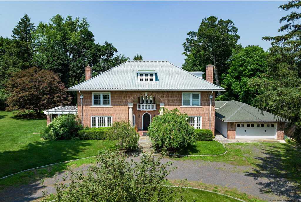 21 Barclay Street, Saugerties, NY 12477 - Photo 4 of 35