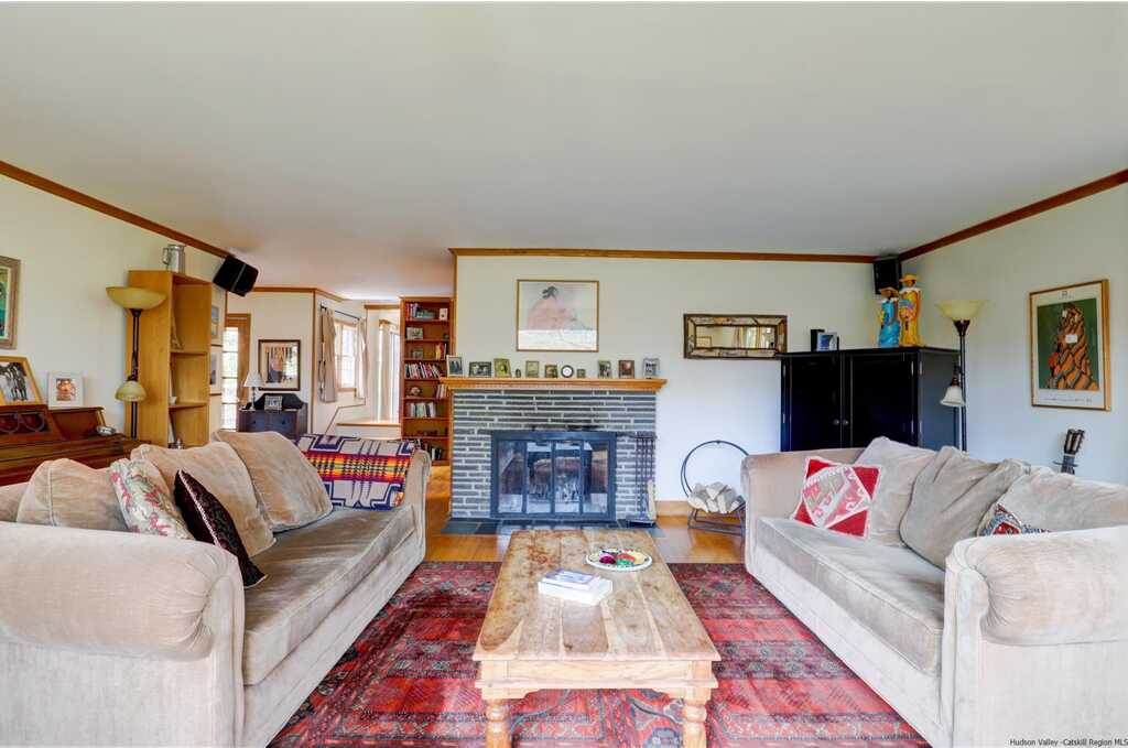 32 Hurley Road, Woodstock, NY 12498 - Photo 4 of 35