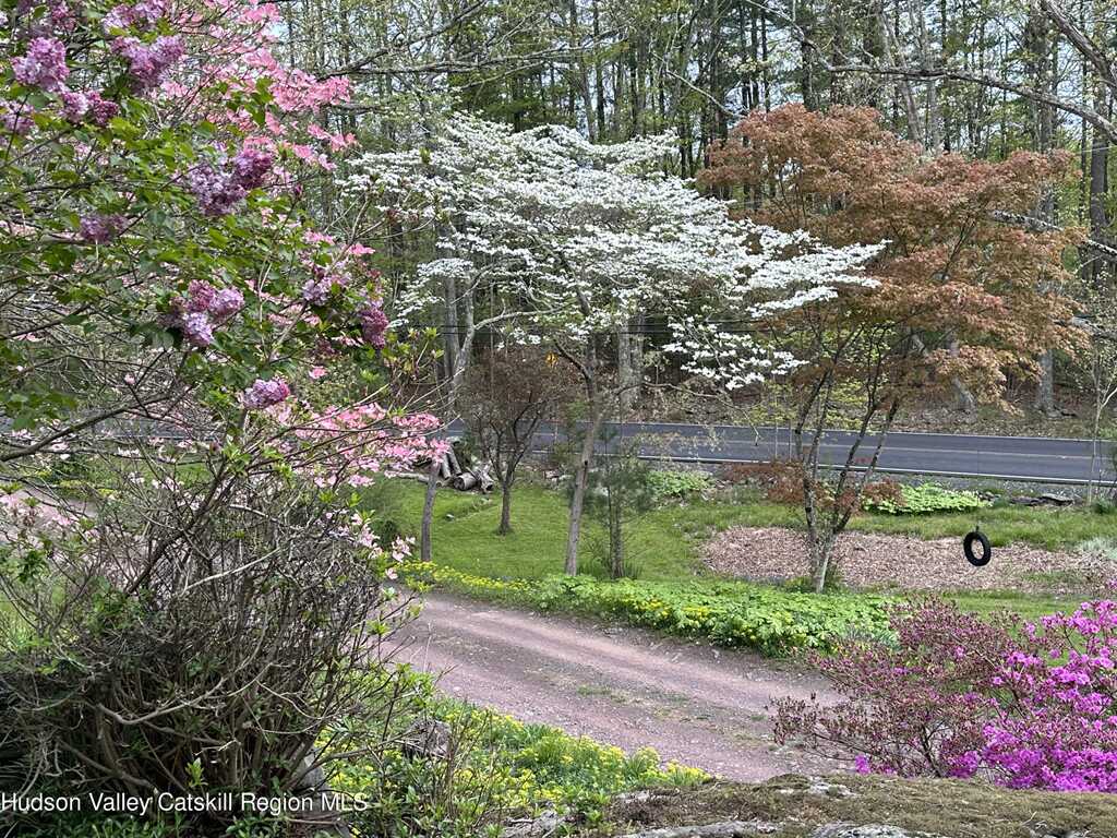 2366 Glasco Turnpike, Woodstock, NY 12498 - Photo 5 of 41