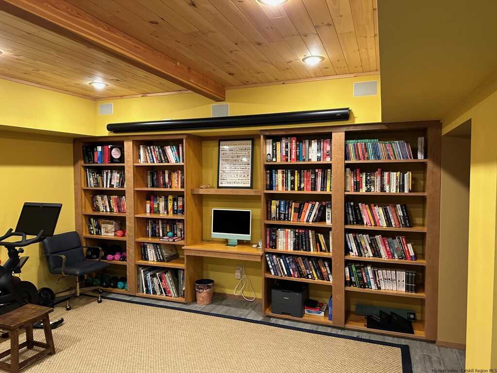 2 Raycliffe Drive, Woodstock, NY 12498 - Photo 24 of 33
