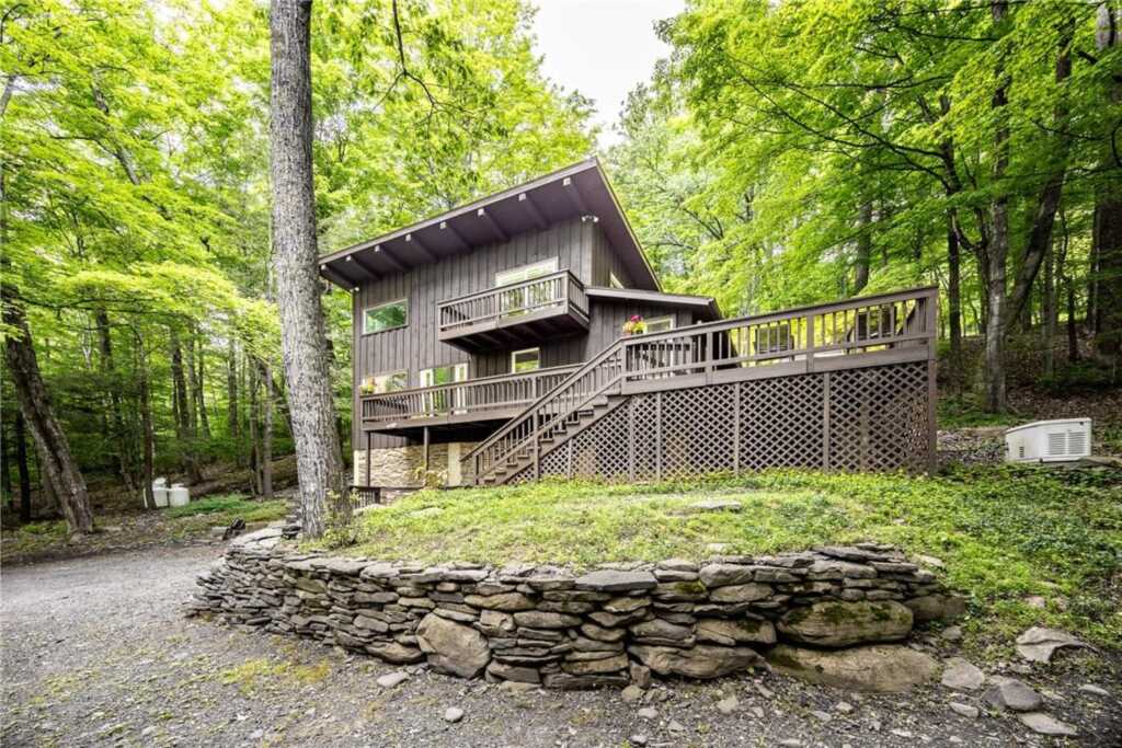 273 Grogkill Road, Woodstock, NY 12495