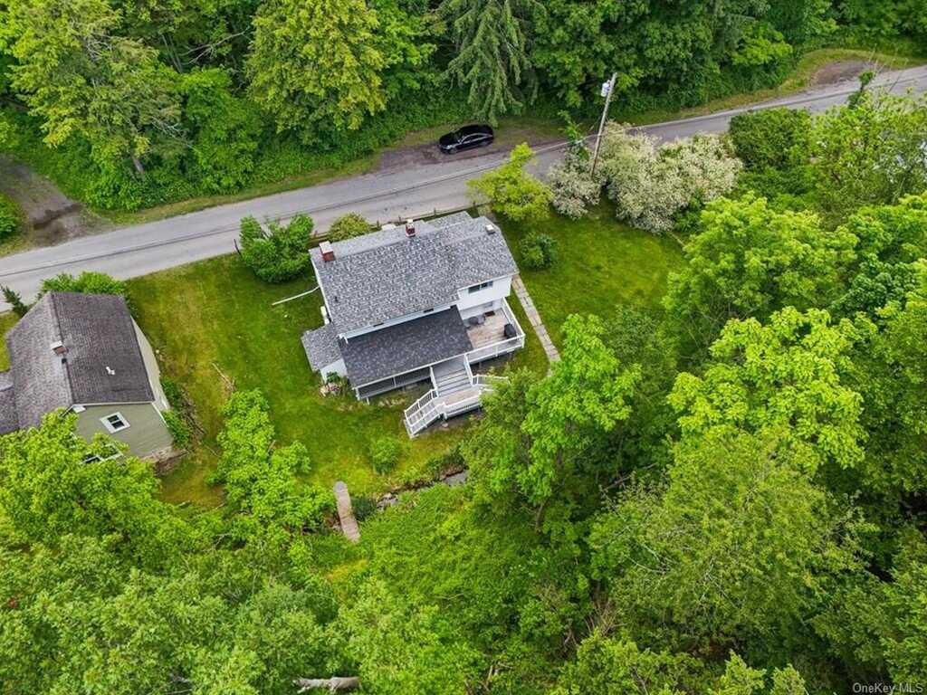 347 Hickory Bush Road, Rosendale, NY 12401 - Photo 2 of 28