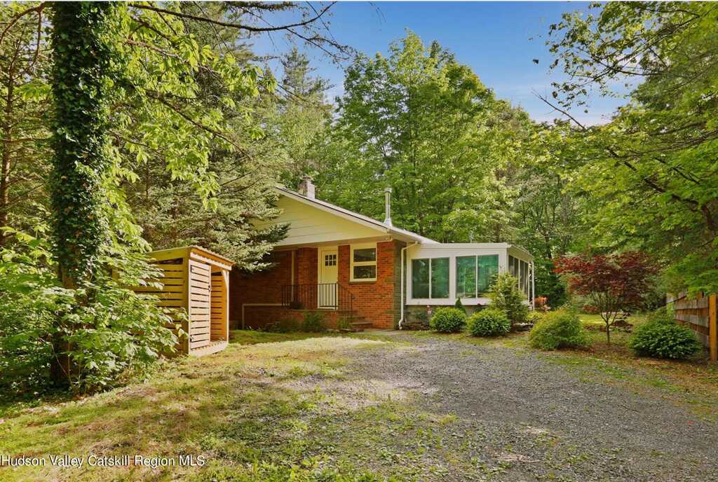 913 Wittenberg Road, Woodstock, NY 12498