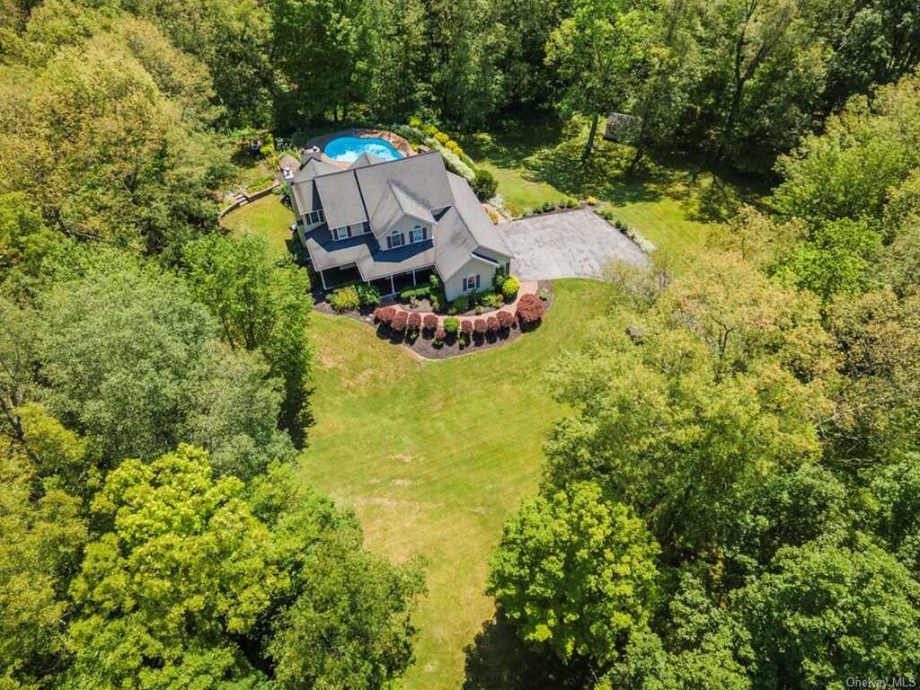 567 Ackert Hook Road, Rhinebeck, NY 12572 - Photo 2 of 32