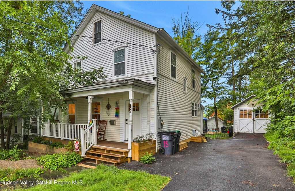 15 Wurts Avenue, New Paltz, NY 12561