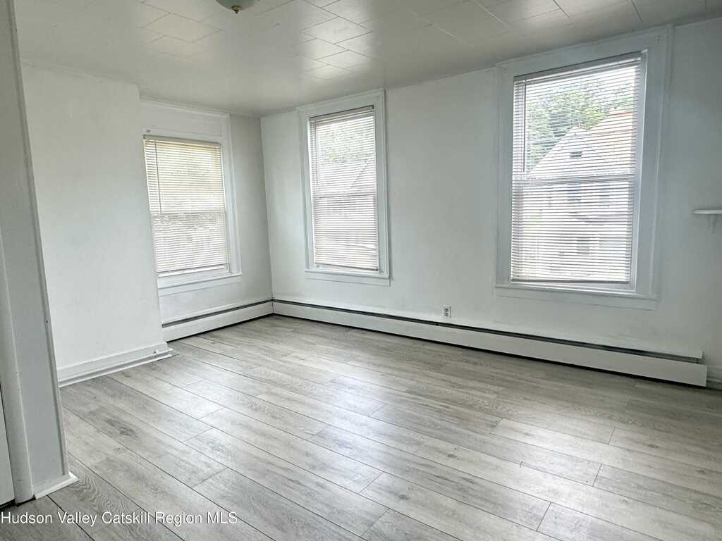 77 Foxhall Avenue, Unit #Apt 2, Kingston, NY 12401 - Photo 8 of 16