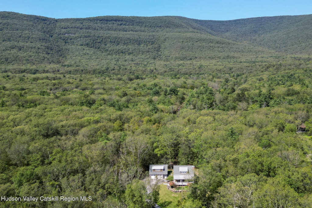 4 Wild Wind Court, Saugerties, NY 12477 - Photo 29 of 32