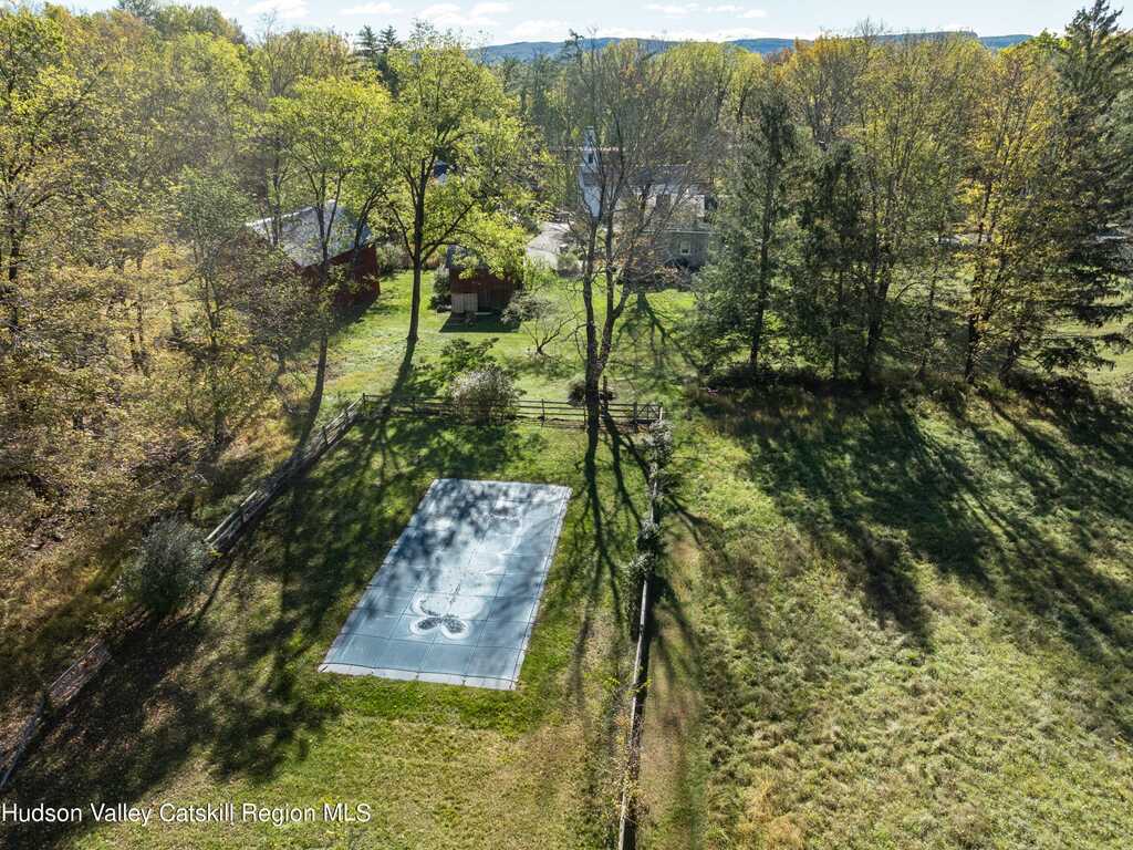 170 Kripplebush Road, Stone Ridge, NY 12484 - Photo 8 of 36