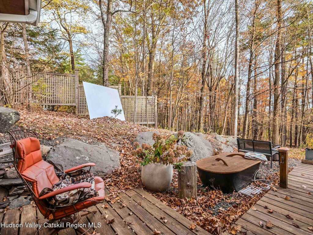 36 Summers Lane, Woodstock, NY 12498 - Photo 22 of 37