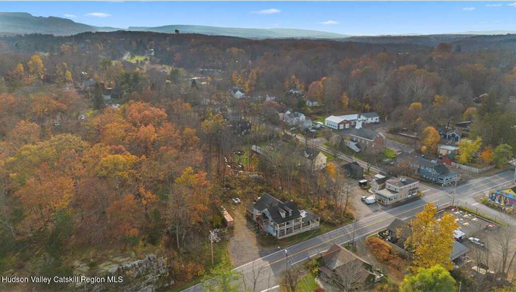 1203 State Route 213, High Falls, NY 12440