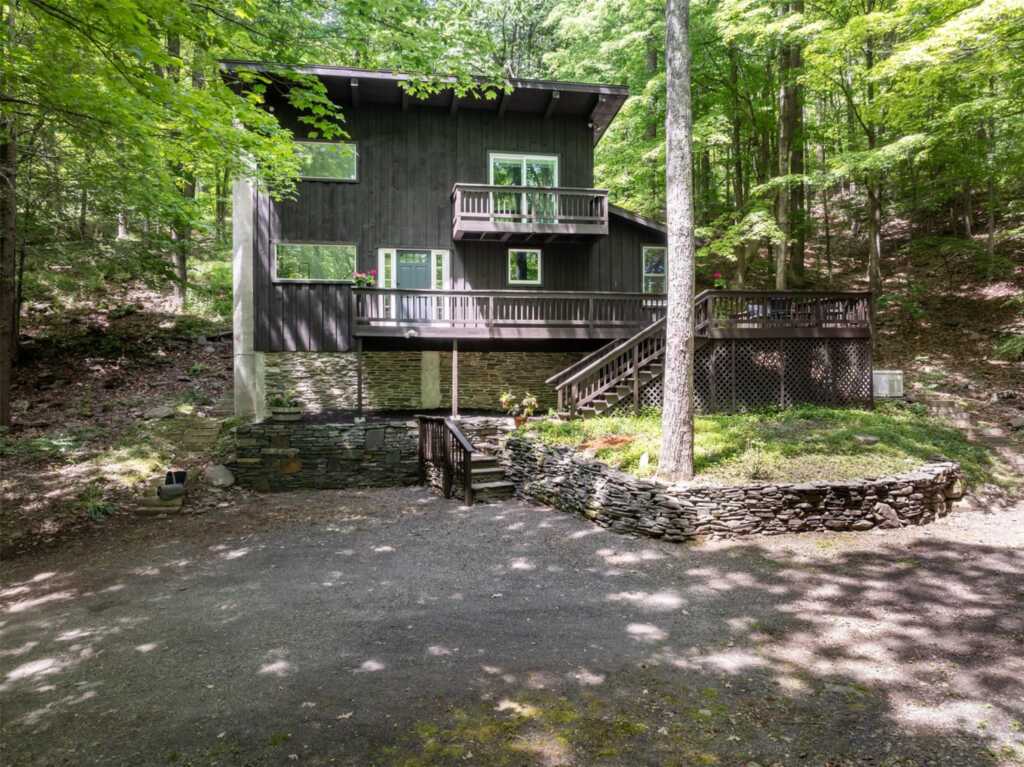 273 Grog Kill Road, Woodstock, NY 12495