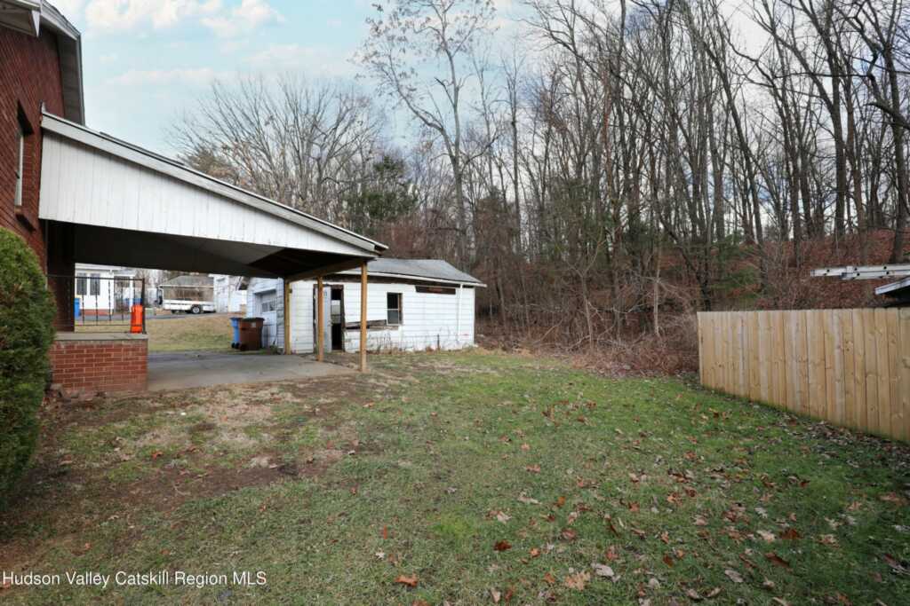 236 Chester St Street, Kingston, NY 12401 - Photo 20 of 23