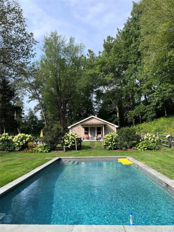 85 Frost Road, Rhinebeck, NY 12572 - Photo 10 of 19