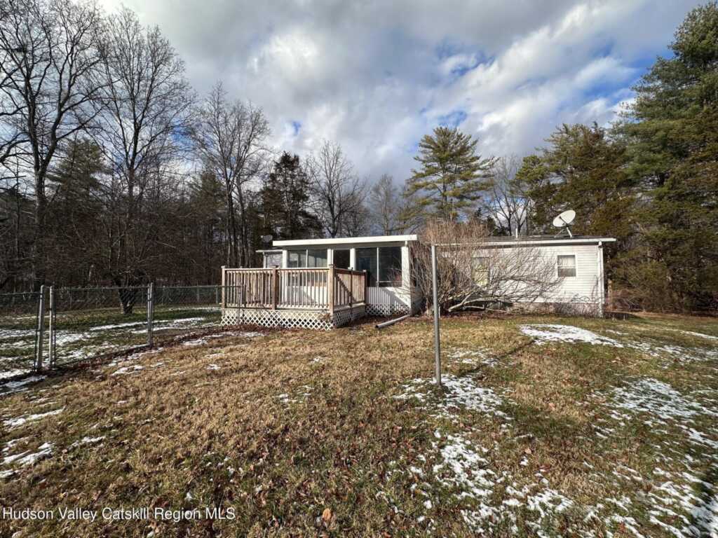 50 Buck Lane, Saugerties, NY 12477 - Photo 17 of 18