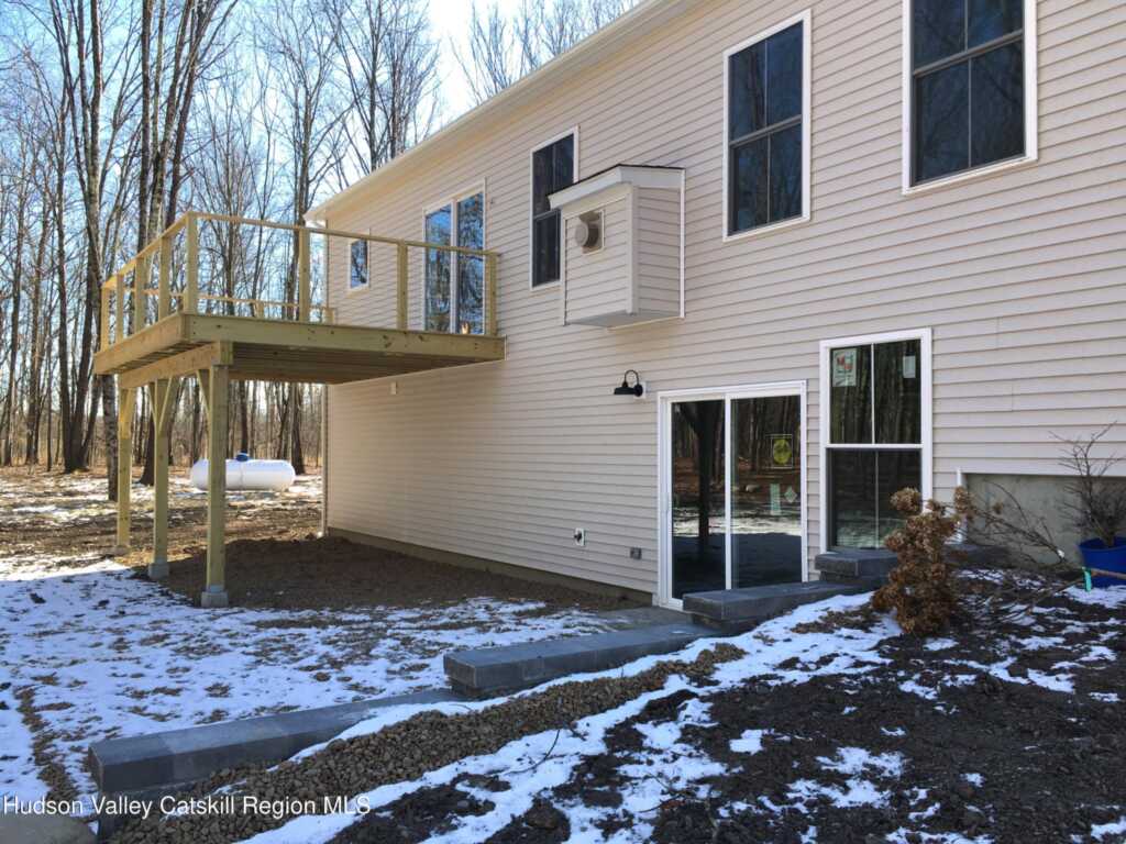 85 Jansen Road, New Paltz, NY 12561 - Photo 3 of 42