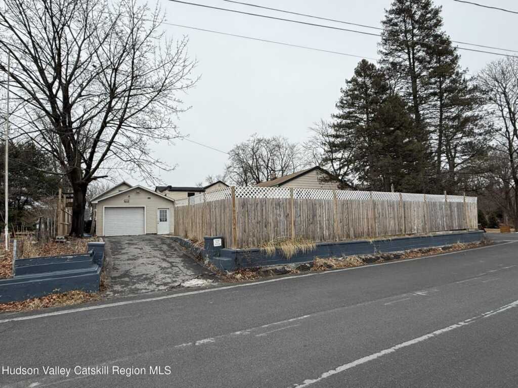 22 Cedar Street, Saugerties, NY 12477 - Photo 20 of 21