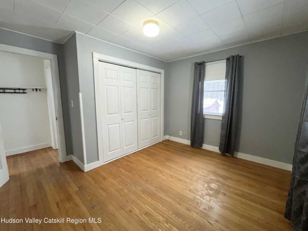 1234 Kings Highway, Saugerties, NY 12477 - Photo 12 of 26