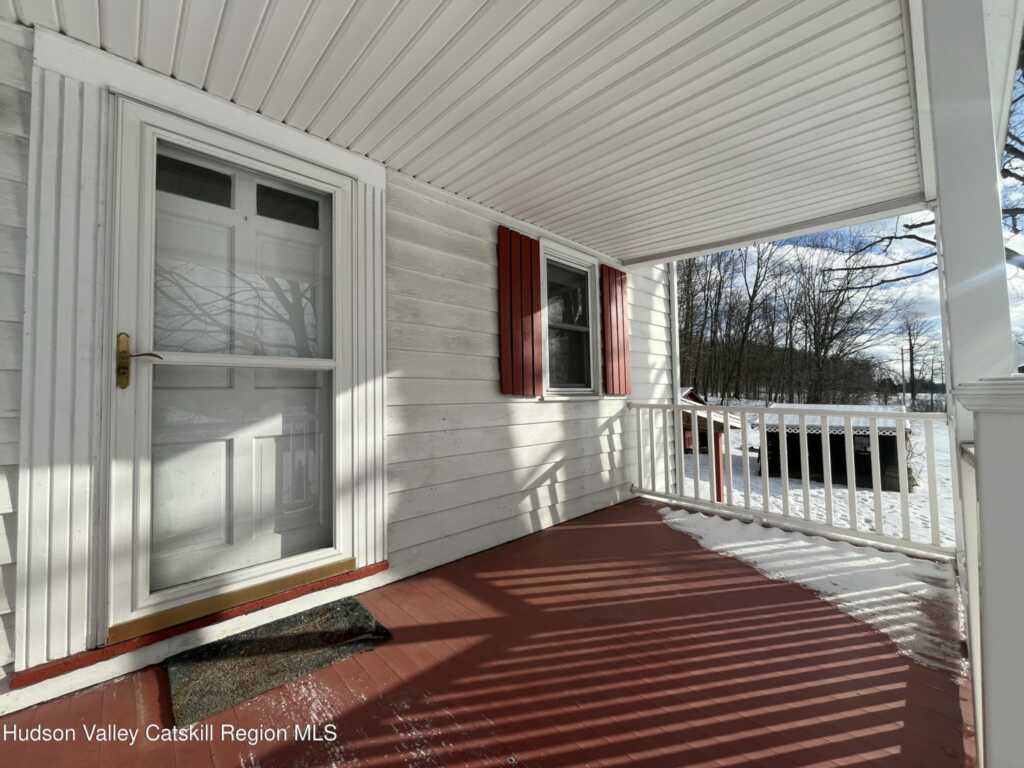 1234 Kings Highway, Saugerties, NY 12477 - Photo 22 of 26