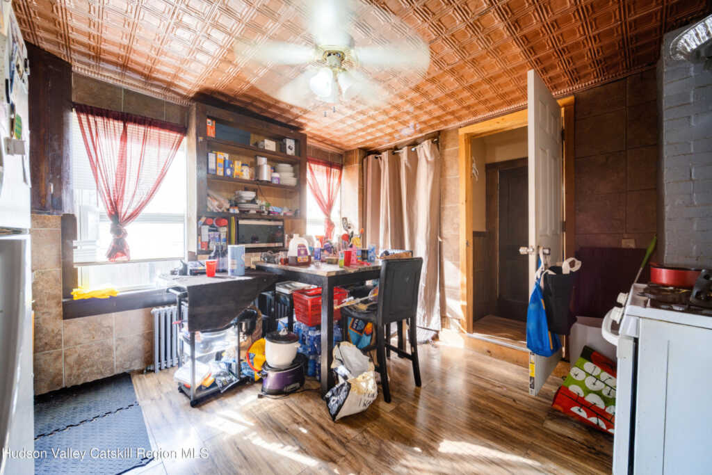 357 Washington Avenue, Kingston, NY 12401 - Photo 9 of 16