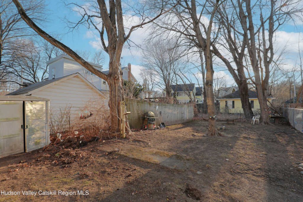343 Washington Avenue, Kingston, NY 12401 - Photo 14 of 29