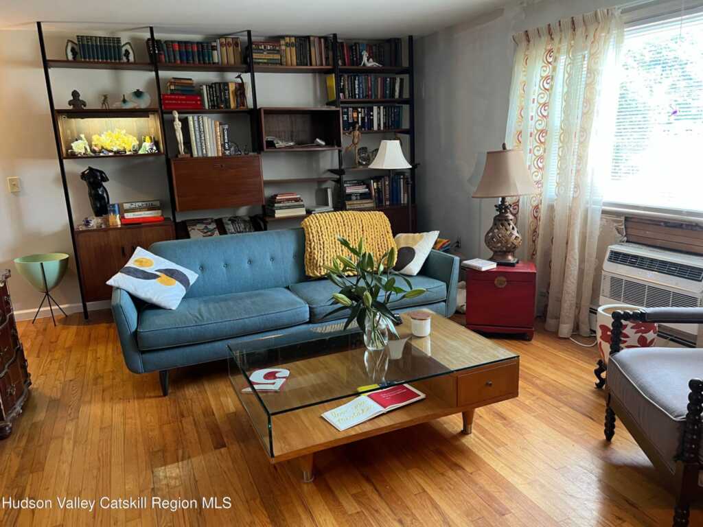 136 Chestnut Street, New Paltz, NY 12561 - Photo 5 of 16
