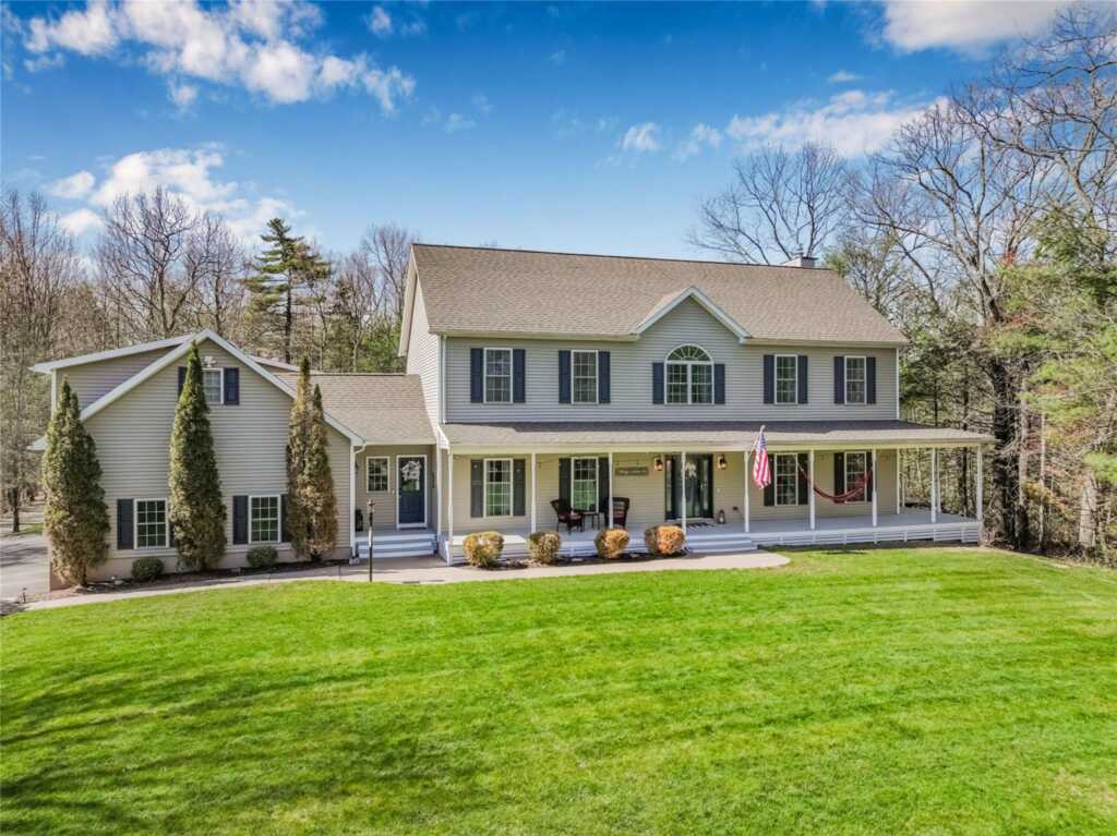 130 Laurel Lane, Saugerties, NY 12477 - Photo 5 of 36