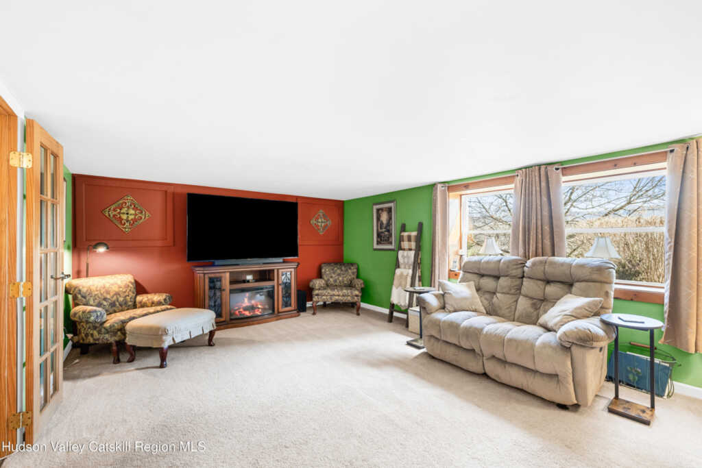 19 Pompeys Cave Road, High Falls, NY 12440 - Photo 11 of 38