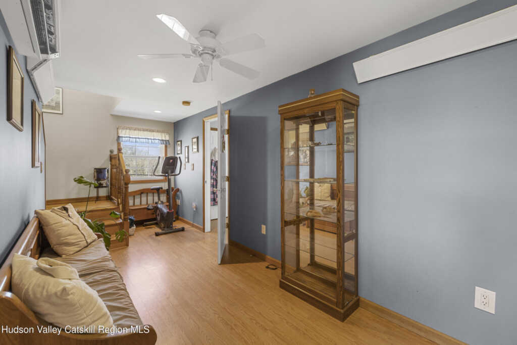 19 Pompeys Cave Road, High Falls, NY 12440 - Photo 6 of 38