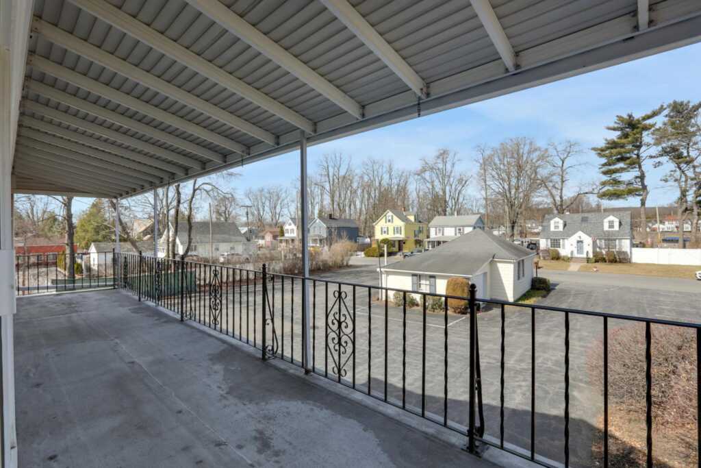 411 Albany Avenue, Kingston, NY 12401 - Photo 19 of 50