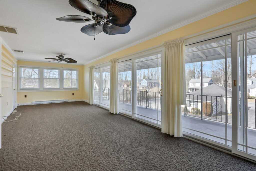 411 Albany Avenue, Kingston, NY 12401 - Photo 21 of 50