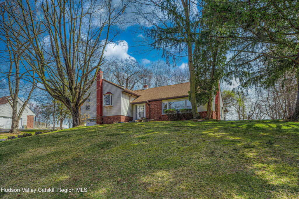 152 Old Flatbush Road, Kingston, NY 12401