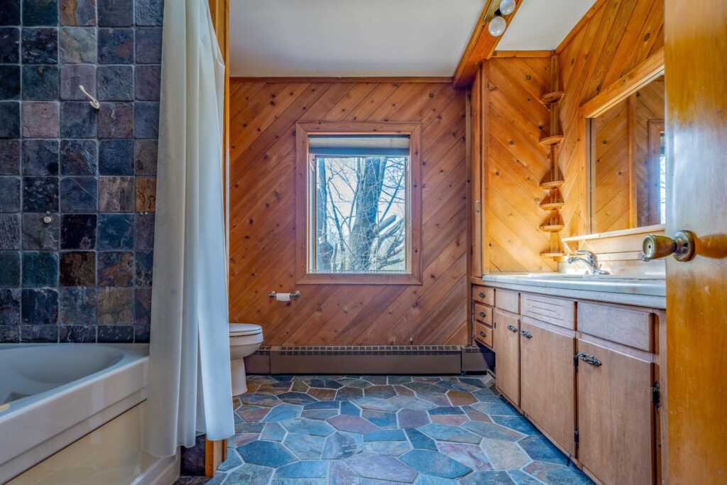 152 Old Flatbush Road, Kingston, NY 12401 - Photo 12 of 23