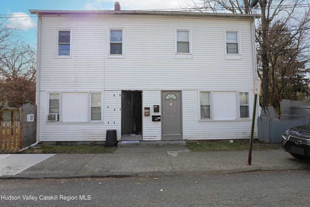38 Van Deusen Street, Kingston, NY 12401