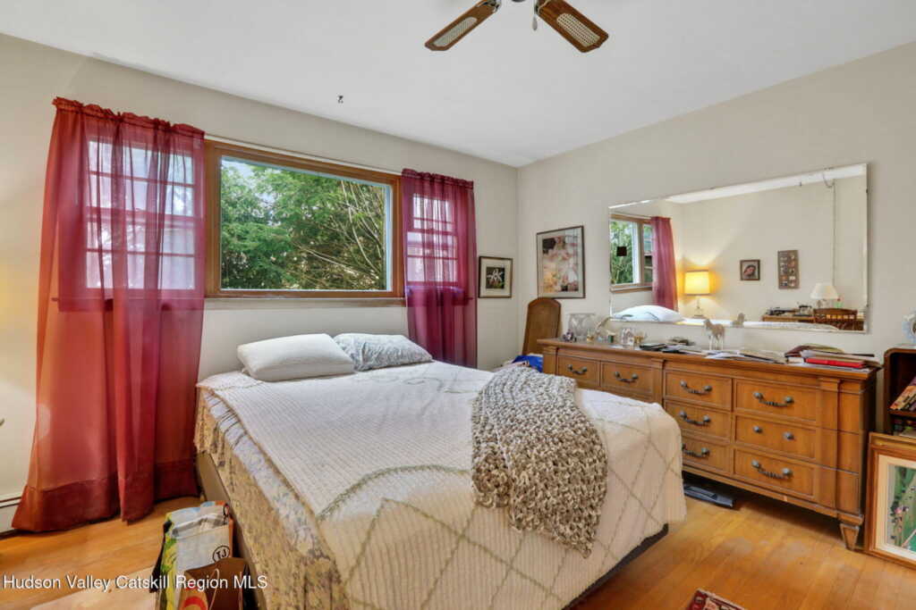 4 Sterley Avenue, Saugerties, NY 12477 - Photo 13 of 19