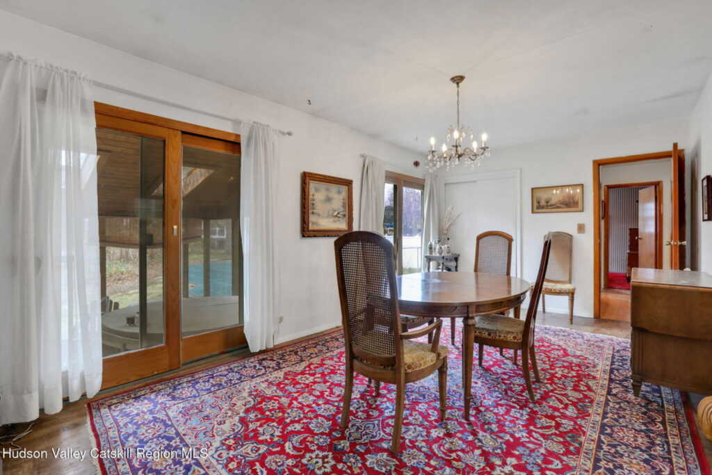 4 Sterley Avenue, Saugerties, NY 12477 - Photo 5 of 19