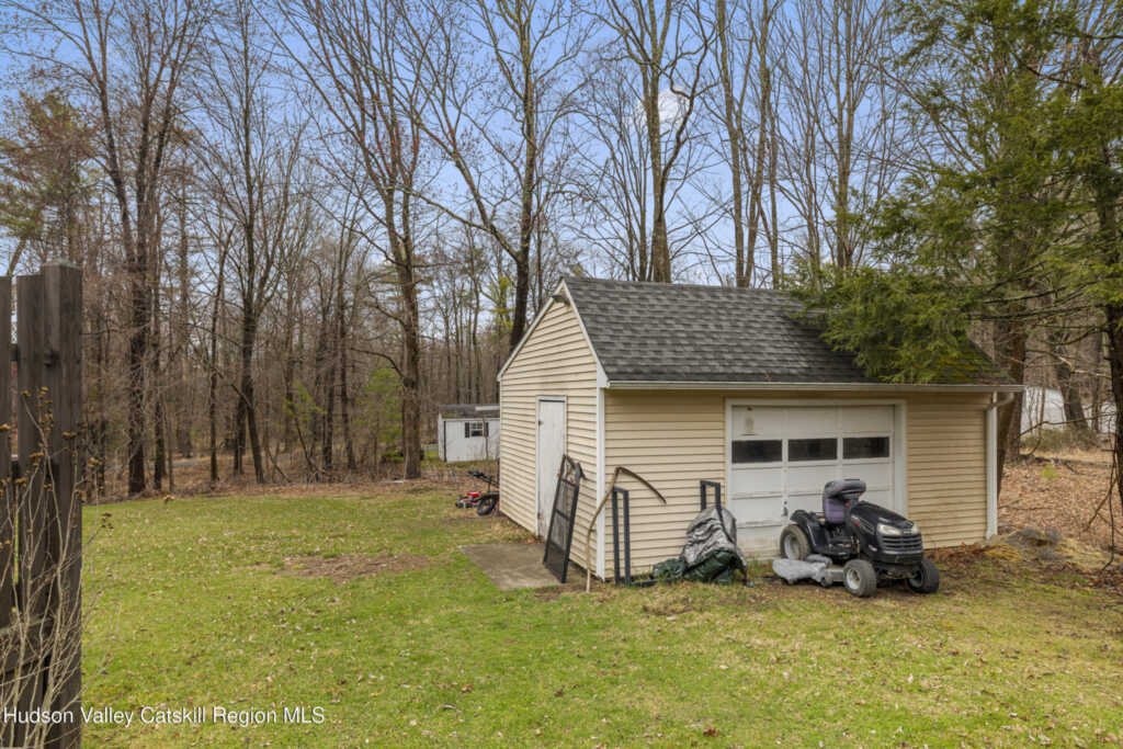 252 Ruby Road, Kingston, NY 12401 - Photo 17 of 19