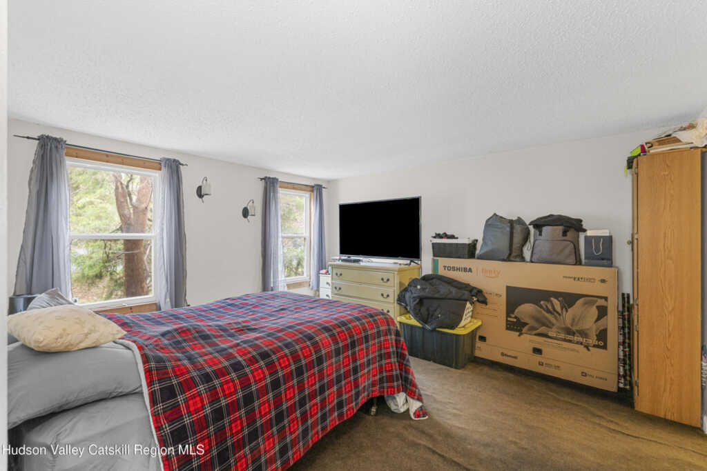 252 Ruby Road, Kingston, NY 12401 - Photo 7 of 19