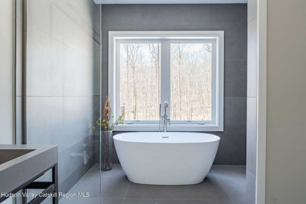 30 Narrow Rd Road, Kingston, NY 12401 - Photo 14 of 40