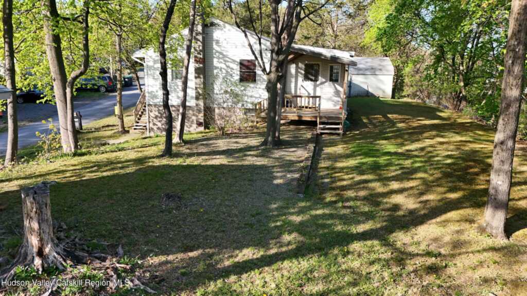 20 Saugerties Manor Road, Saugerties, NY 12477 - Photo 24 of 25
