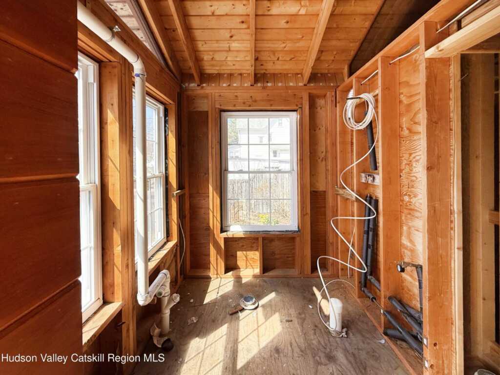 55 Lincoln Street, Kingston, NY 12401 - Photo 17 of 30