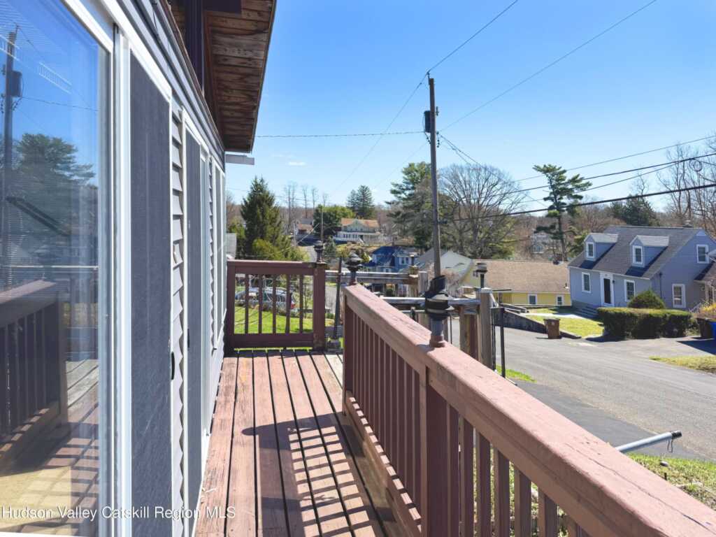 55 Lincoln Street, Kingston, NY 12401 - Photo 2 of 30