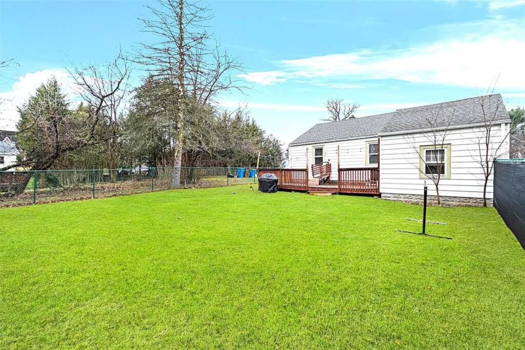 25 Hayes Street, Kingston, NY 12401 - Photo 24 of 26