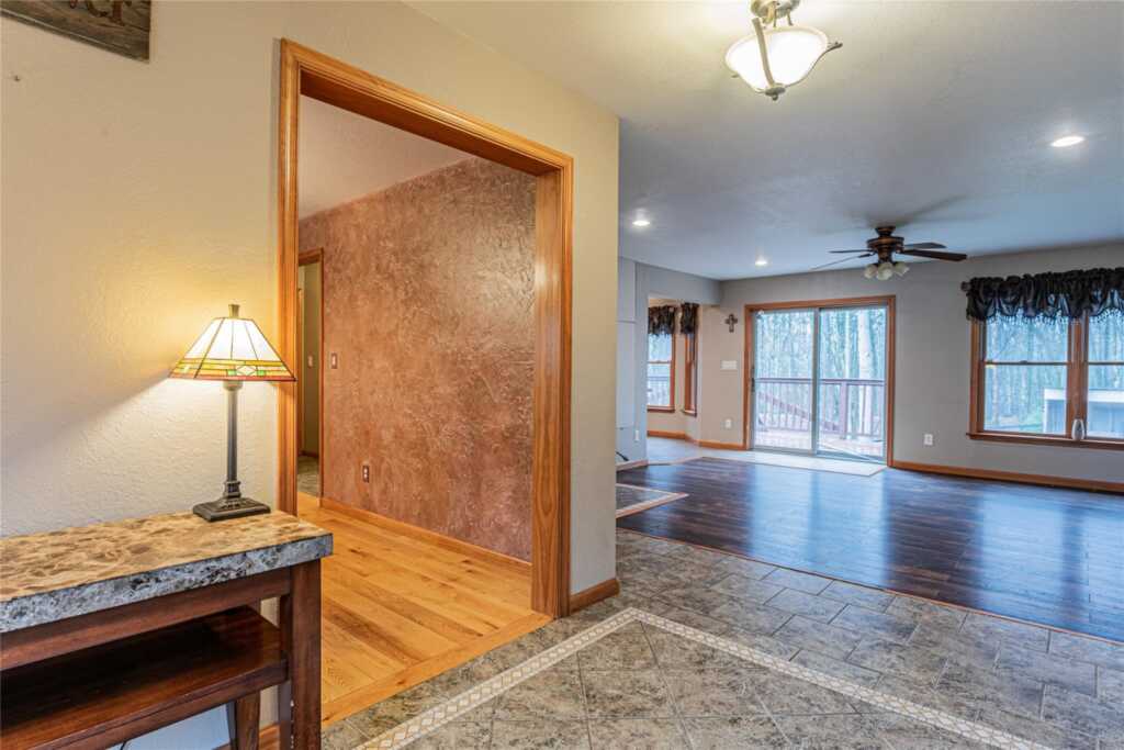 26 Cowboy Trail, Saugerties, NY 12477 - Photo 3 of 47