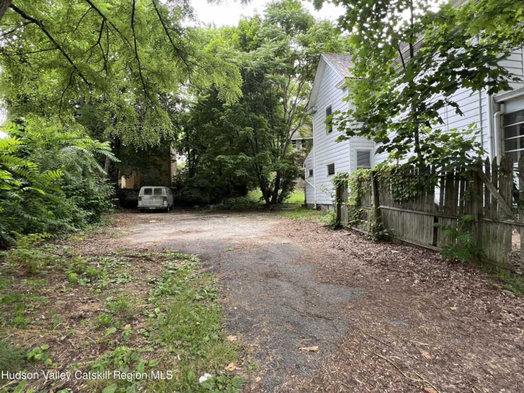 599-601 Delaware Ave, Kingston, NY 12401 - Photo 20 of 23