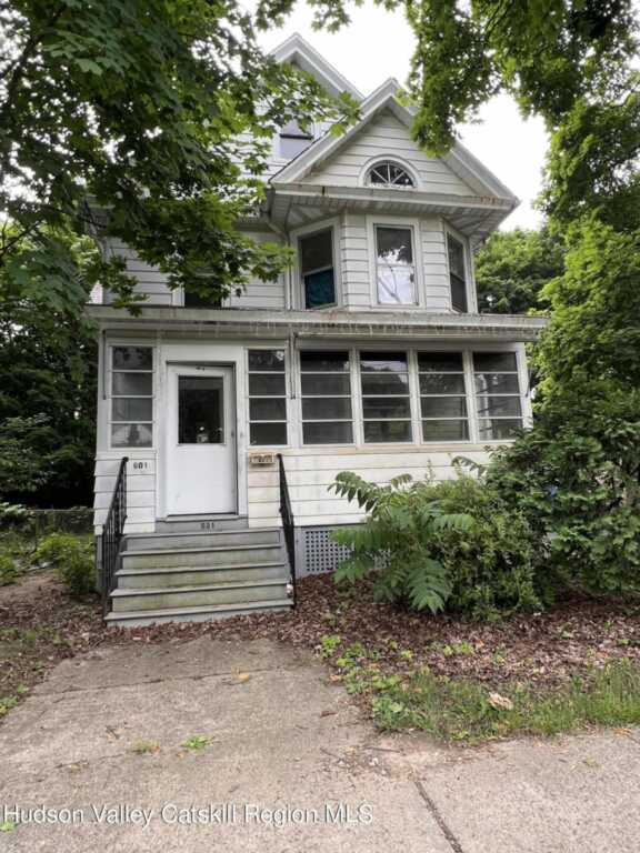 599-601 Delaware Ave, Kingston, NY 12401 - Photo 3 of 23